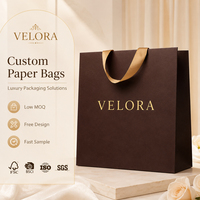 Sacs en papier avec votre propre logo, sacs cadeaux personnalisés pour l'emballage de vêtements de marque, sacs en papier imprimés sur mesure