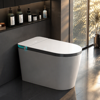 Abattant de toilettes en céramique entièrement intelligent moderne avec télécommande, siège chauffant, capteur de pied, chasse d'eau, design à siphon en S pour usage domestique