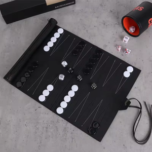 Juego de mesa personalizado Backgammon hecho a mano de cuero portátil tipo plegable rollo al por mayor - Product Image 2