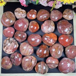 Đá Chữa Bệnh Bằng Pha Lê Được Đánh Bóng Tự Nhiên Gỗ Hóa Thạch Trái Tim Pha Lê Chạm Khắc Trái Tim Hóa Thạch - Product Image 1