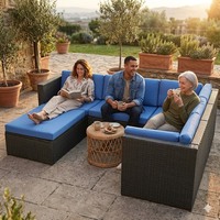 Ensemble de mobilier de jardin moderne nordique résistant aux intempéries en rotin PE, canapé modulaire et table basse, éco-responsable pour villa