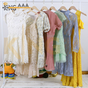 Nuevo vendedor de pacas mixtas, ropa en stock, vestido de mujer de alta calidad, ropa usada en el Reino Unido - Product Image 6