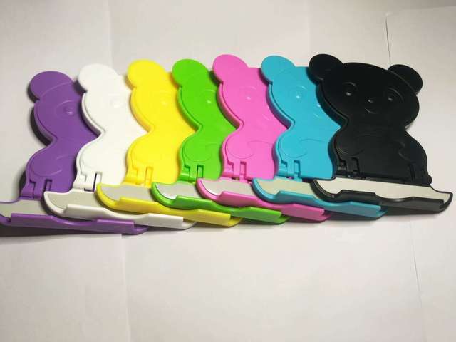 Cute Panda Shape Plastic Phone Stand, Foldable Adjustable Desktop Holder for Smartphones