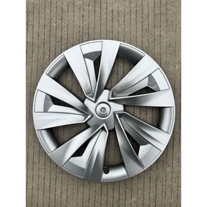 <span class=keywords><strong>Enjoliveur</strong></span> de roue Couverture complète <span class=keywords><strong>19</strong></span> <span class=keywords><strong>pouces</strong></span> Noir mat Noir brillant pour <span class=keywords><strong>Tesla</strong></span> <span class=keywords><strong>Model</strong></span> <span class=keywords><strong>Y</strong></span> - Product Image 1