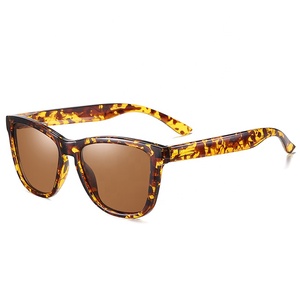 New Arrival Retro Polarized Sunglasses for Women Square <b>Plastic</b> <b>Frame</b> Sun Shades - Product Image 3