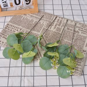 Décoration Florale Artificielle : Branche d'Eucalyptus 30cm en Soie avec Feuilles et Fruits pour DIY Maison et Mariage - Product Image 3