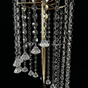 DKB โต๊ะดอกไม้โลหะคริสตัลสีทองงานปาร์ตี้ - Product Image 6