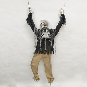Casa embrujada Suministros para fiestas Halloween Creepy Sensor de sonido eléctrico Animado Colgando Fantasmas voladores Esqueleto Cabeza Calavera - Product Image 6