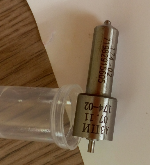 Russia diesel fuel injector nozzle 174-02 fuel injector nozzle 174-02 17402