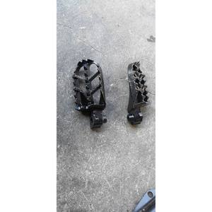 Pédales en acier moulé Bosuer CRF50-70, accessoires de moto tout-terrain pour commandes - Product Image 2