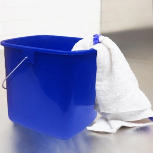 Cubo cuadrado azul de PP de 2L para limpieza comercial hecho de plástico - Product Image 3