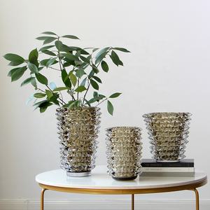 बिक्कुआन हस्तनिर्मित माउंट। क्रांकल्ड मूर्तिकला बनावट ग्लास खाकी रंग त्रिकोण प्राइस स्किक कांटा डिजाइन मोटी vases - Product Image 2