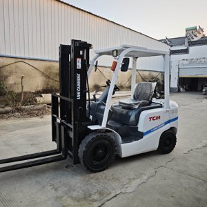 Multi-purpose Used TCM 2 Ton LPG Forklift Japanese ISUZU <b>Engine</b> CE Robust Power Demanding Applications <b>Lifting</b> Tools - Product Image 2
