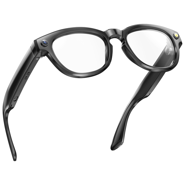 AI Smart Glasses for Real-Time Multilingual Translation and Global Travel Communication with Dual Speakers and Optical Waveguide