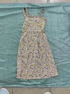 2025 femmes haut à la mode Stock <span class=keywords><strong>Lot</strong></span> femmes mélanger vêtements Bale Croptops vêtements en vrac assortis tout neuf - Product Image 3