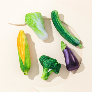 Jouets réalistes pour chats en forme de légumes avec herbe à chat, maïs, chou, brocoli, aubergine, jouet à mâcher pour animaux de compagnie - Product Image 3