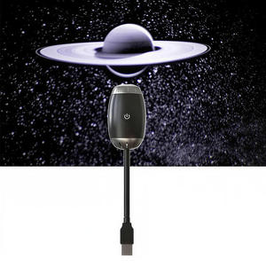 Proyector de Estrellas USB para Auto, Mini Lámpara LED de Cielo Estrellado, Luz Nocturna Decorativa para Interiores de Auto, Ambiente Romántico - Product Image 1