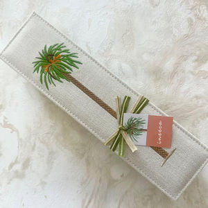 Caja de Regalo de Lujo para Chocolates con Diseño de Palmera y Dátiles Bordados, Caja de Cuero para Chocolates, Dulces y Postres - Product Image 6