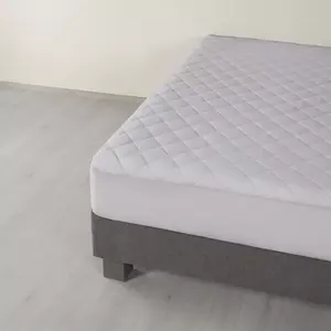 Protège-matelas rafraîchissant Vianney, taille matrimoniale, matelassé, textile, lavable en machine, hypoallergénique, protection de lit - Product Image 3