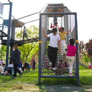 โครงถักโครเชต์สำหรับเด็กในร่มและกลางแจ้งโครงสร้างปีนเขาแนวศิลปะสำหรับสวนสนุก - Product Image 3