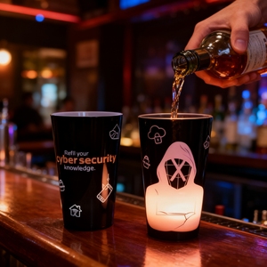 RICHSHINING Vaso LED con Logotipo Personalizado de 12/14/16 oz, Vaso de Cerveza con Iluminación Automática Activada por Agua para Servicio VIP en Bares - Product Image 3