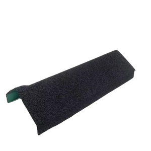 Capuchon de pignon de <span class=keywords><strong>toit</strong></span> en aluminium ondulé, revêtu de pierre, pour toiture métallique, vente en gros, prix fabricant - Product Image 1