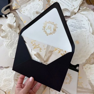 Großhandel Maßgefertigte Elegante Hochzeitseinladungen mit Goldfolie und Umschlägen auf Karton/Kunstpapier für Kirchenhochzeiten und Empfänge - Product Image 3