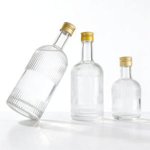 Bouteille en verre à rayures verticales vide personnalisable de 330 ml, 375 ml, 500 ml, ronde avec bouchons à vis pour l'emballage de vin, whisky, vodka - Product Image 4