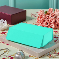 Boîte cadeau rigide en papier personnalisée avec logo imprimé, emballage de luxe haut de gamme avec rabat magnétique, boîte pour téléphone portable doublée d'éponge