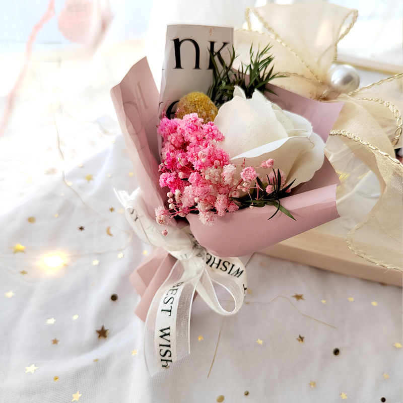 white rose pink