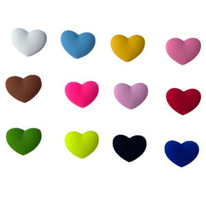 איכות גבוהה אישית מחבט רטט טניסאי לוגו מותאם אישית סיליקון גומי צורה לב צבע רב לחליבות טניס - Product Image 2