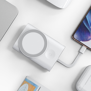 Cargador Inalámbrico Magnético Portátil 2 en 1, Base de Carga con Soporte para Teléfono, Compatible con <span class=keywords><strong>iPhone</strong></span> <span class=keywords><strong>12</strong></span>/13/14/15/16/17 Pro Max y Reloj, Carga Rápida de 18W Tipo-C - Product Image 5
