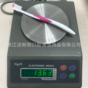 แปรงสีฟันสำหรับผู้ใหญ่ JSM-402A ด้ามจับขนาดใหญ่ตามหลักสรีรศาสตร์ แปรงสีฟันแบบแมนนวล ทำความสะอาดฟัน - Product Image 4