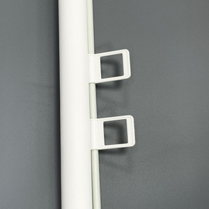 Barrière rétractable anti-chats pour escaliers et portes, installation sans perçage, design flexible, convient aux petits chiens - Product Image 3