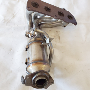 เครื่องฟอกไอเสียเชิงเร่งปฏิกิริยาสำหรับ Toyota Camry 2016เครื่องฟอกไอเสียเครื่องยนต์รถยนต์ Euro4ยอดนิยม - Product Image 5