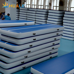 Luxuriöse Aufblasbare Luftbahn für Kinder Heimgebrauch Kinder-Tumbling-Trampolin Kommerzieller <span class=keywords><strong>Airtack</strong></span>-Turnhallenmatte - Product Image 1