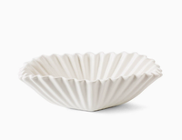 Grote capaciteit witte keramische fruit- en snack schaal, modern minimalistisch design voor voedseldecoratie