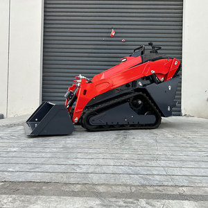 Minicargadora Compacta de Orugas Pequeñas con Ciclo de Trabajo Rápido y Alta Distancia al Suelo - Product Image 2