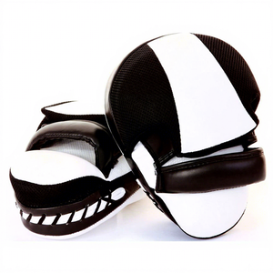 Meilleures ventes : Ensembles de boxe de protection en cuir véritable et PU, durables, incluant des pads de frappe et des protège-mains professionnels pour Muay Thai et MMA - Product Image 1