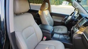 Popular SUV Todoterreno de Lujo de <span class=keywords><strong>Segunda</strong></span> <span class=keywords><strong>Mano</strong></span> Importado, Toyota <span class=keywords><strong>Land</strong></span> <span class=keywords><strong>Cruiser</strong></span> <span class=keywords><strong>2010</strong></span>, 5.7L de Aspiración Natural, 6AT, Tracción 4x4 Permanente - Product Image 5