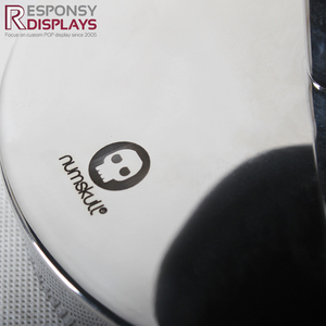 ชั้นวางหมวกกันน็อครถจักรยานยนต์แบบท่อโลหะตั้งแสดงหมวกกันน็อคปรับได้ - Product Image 4