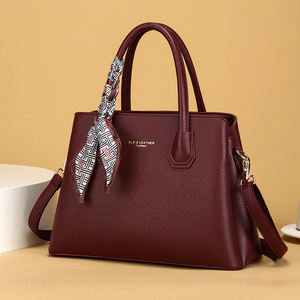 กระเป๋าถือหนัง PU คุณภาพสูงสำหรับผู้หญิง กระเป๋าสะพายไหล่แบบครอสบอดี้ กระเป๋าถือแบรนด์สำหรับผู้หญิง ความจุขนาดใหญ่ เหมาะสำหรับการช้อปปิ้ง - Product Image 4