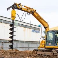 Foreuse hydraulique mini-excavatrice à forte demande, fabriquée en Chine, pour le forage de terre et les travaux de construction