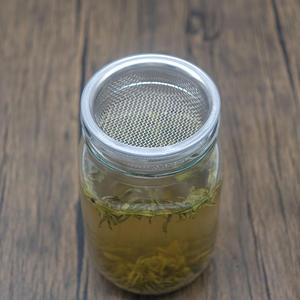 Capuchon à rabat en acier inoxydable de qualité alimentaire avec poignée avec tamis à couvercle en maille pour filtrer l'eau du thé adapté au pot Mason - Product Image 3