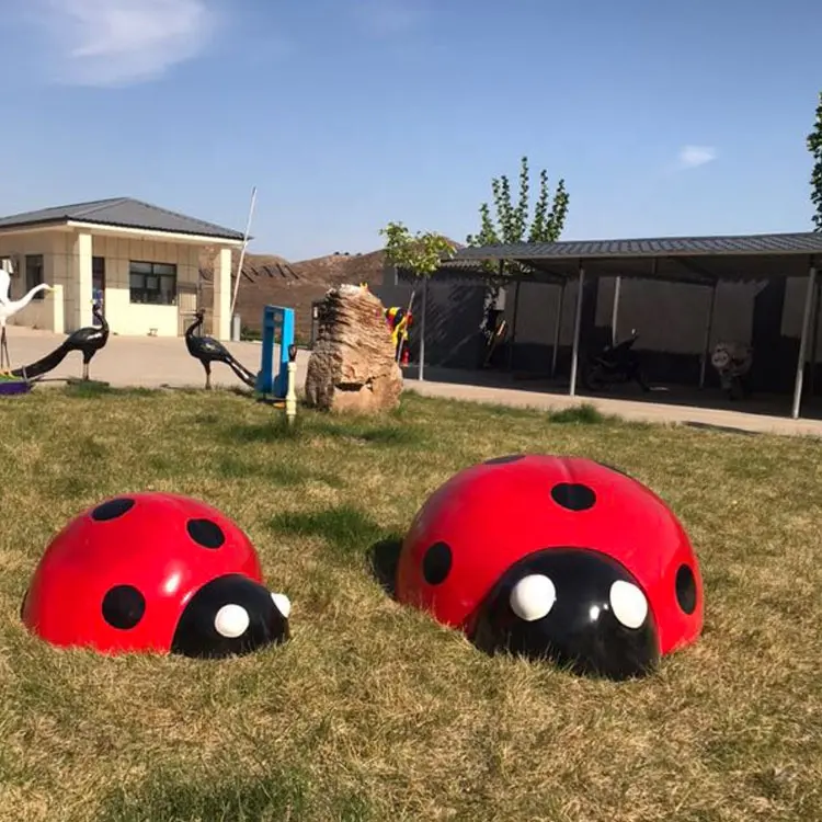 Glasvezel Insect Lieveheersbeestje Sculptuur Voor Tuin Decoratie