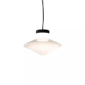 โคมไฟห้อยทรงเห็ดแก้วสีครีมสไตล์วินเทจแบบมินิมอลทันสมัย เหมาะสำหรับห้องรับประทานอาหาร บาร์ เคาน์เตอร์ และห้องนอนข้างเตียง - Product Image 1