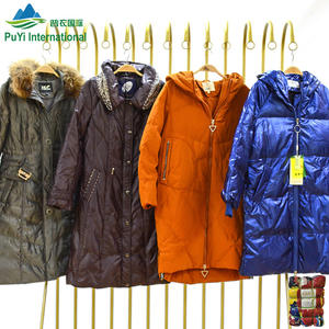 Ingrosso piumino spesso da donna in inverno balle di abbigliamento usate giacche usate da donna sudafrica - Product Image 5
