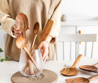 Lot de 7 ustensiles de cuisine miniatures uniques LOMATO en bois, cuillères et spatules écologiques sans BPA pour la vente en gros