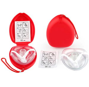Maschera per Rianimazione CPR con Valvola Singola in Custodia Rigida Rossa per Adulti e Bambini con Cinturino da Polso - Product Image 2