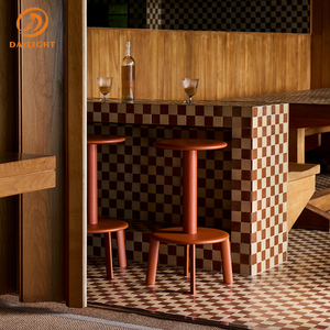 <span class=keywords><strong>Tabouret</strong></span> <span class=keywords><strong>de</strong></span> <span class=keywords><strong>bar</strong></span> moderne et minimaliste en bois massif, design à deux niveaux avec assise ronde et pieds coniques en orange chaud pour <span class=keywords><strong>bar</strong></span> et comptoir <span class=keywords><strong>de</strong></span> cuisine - Product Image 2